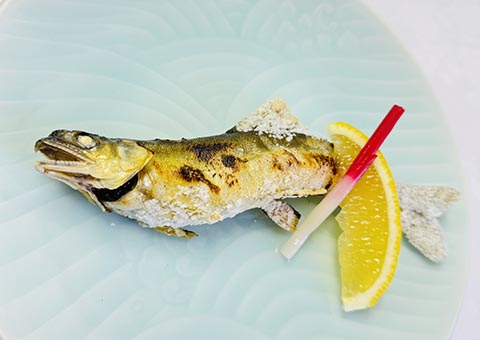 鮎の塩焼き
